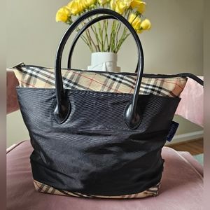 GUC Vintage Burberry Blue Label Nova Check Nylon Tote Bag
